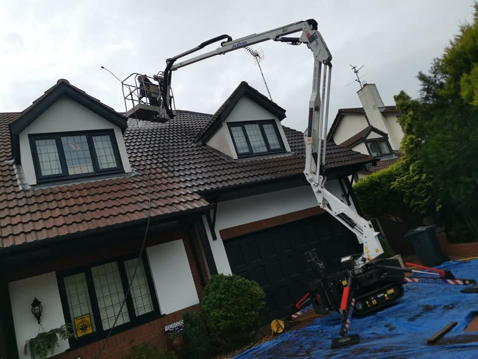 Macclesfield roof cleaning
